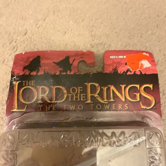 Lord of the Rings Action Figures - Aragorn and Gamling - Picture 4 of 6